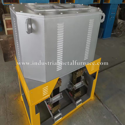 200KW اثنان حمام التعريفي فرن صهر النحاس لصب الجاذبية 500 كجم / ساعة